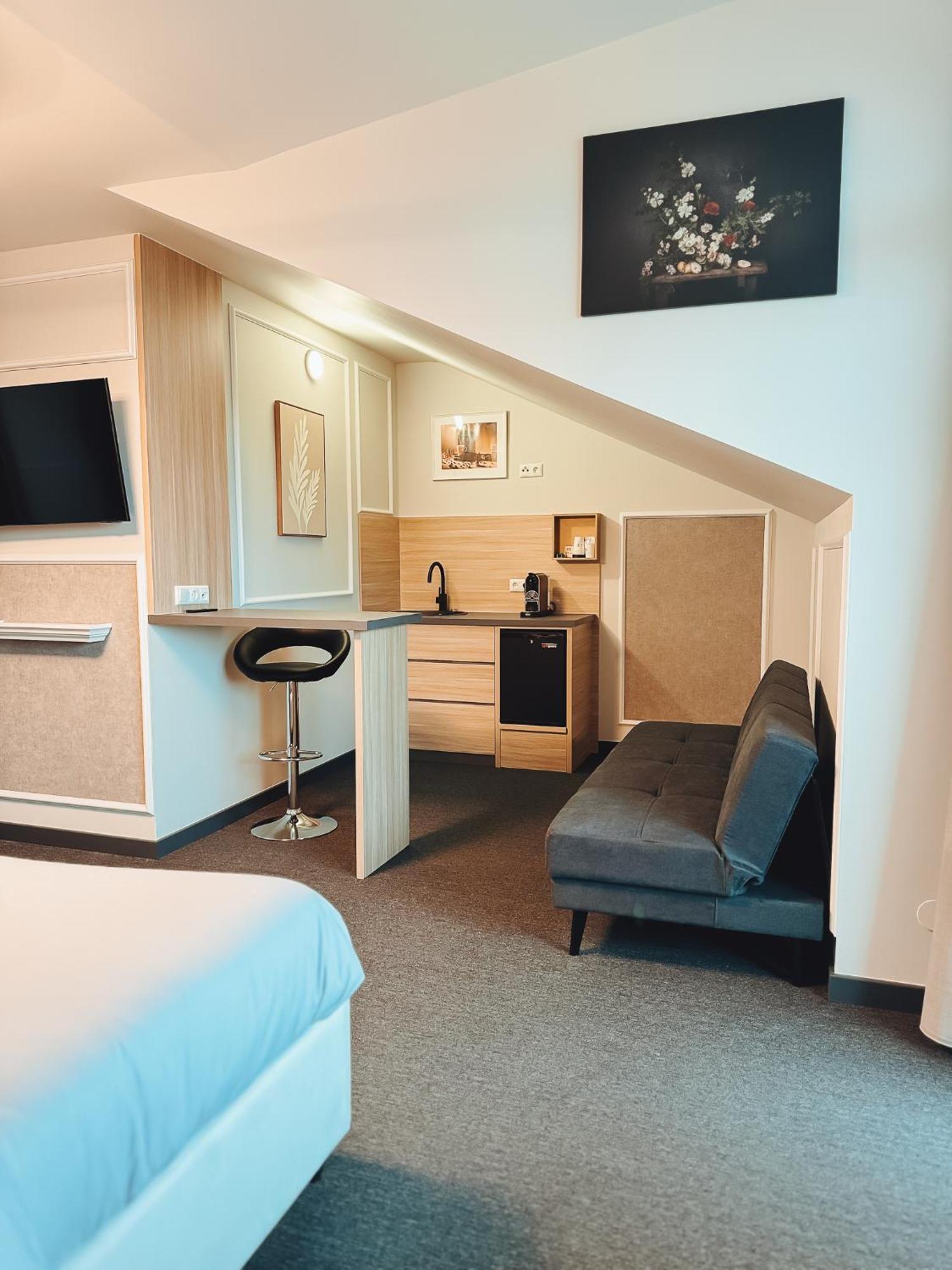 F Hotel 24H Check-In Hörsching Dış mekan fotoğraf